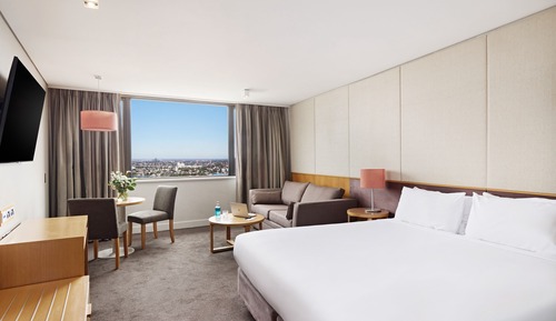 Deluxe Bay Room