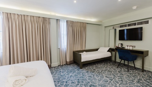 Superior Triple Room, Ensuite