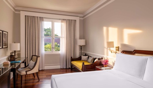 State Room King Bed