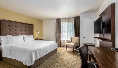 Suite, 1 King Bed, Non Smoking