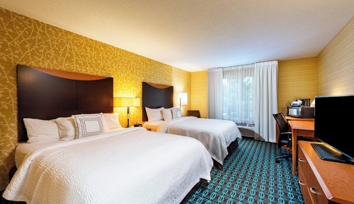 Room, 2 Queen Beds, Hearing Accessible (Accessible Bathtub)
