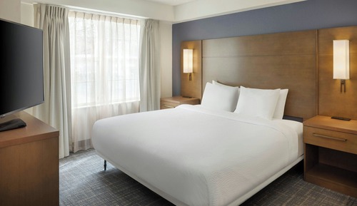 Studio, 1 King Bed