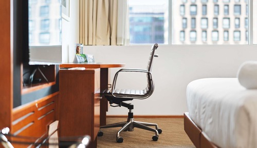 Standard Room, 1 King Bed