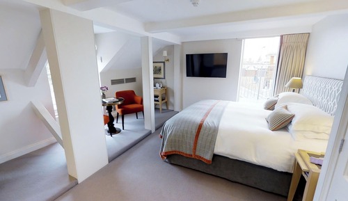 Superior Room, Balcony (Deluxe)