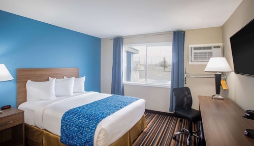 Room, 1 Queen Bed, Accessible, Non Smoking (Mobility Room)