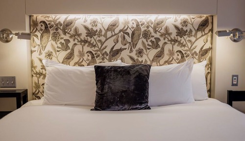 Luxury Room, 1 King Bed