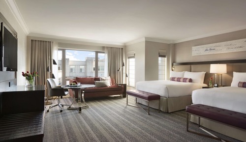 Signature Room, 2 Queen Beds