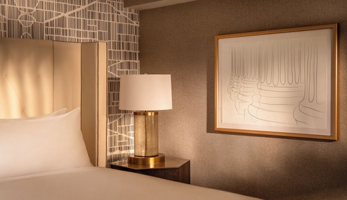 Ambassador Suite, 1 Bedroom, 1 King Bed