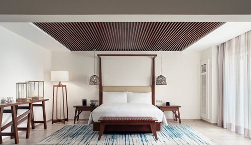 Club 91 (2 Adults), Club Level, 1 King Bed, Presidential Suite
