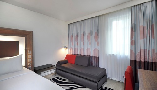 Superior Room, 1 Queen Bed with Sofa bed