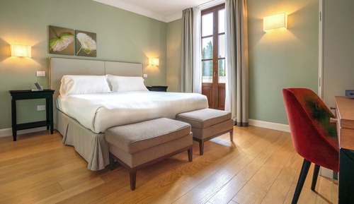 Classic Double Room