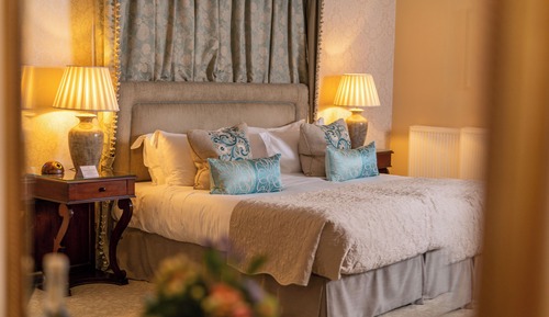 Manor room 2 Twin bed
