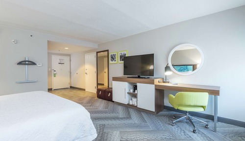 Room, 1 King Bed, Accessible