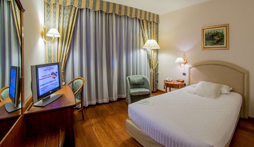 Standard Room, 1 Large Twin Bed