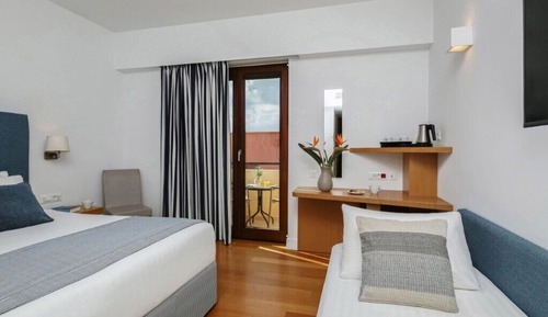 Classic Triple Room