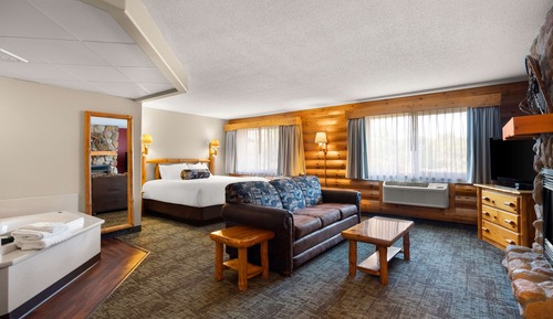 Suite, 1 King Bed, Non Smoking, Jetted Tub