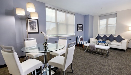 Executive Suite (Level)