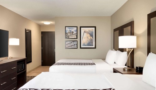 Room, 2 Queen Beds, Non Smoking