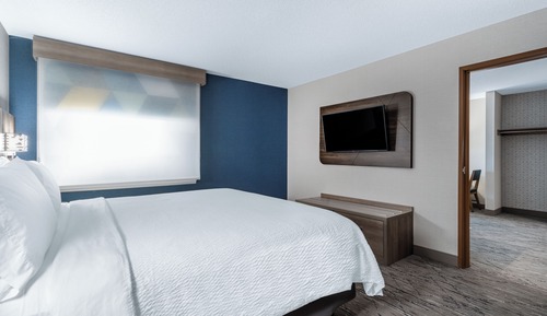 Suite, 1 King Bed (Dining)