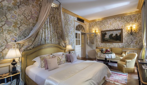 Junior Suite (Includes Spa Access)