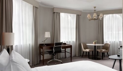 Junior Suite, 1 King Bed