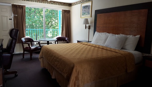 Deluxe Room, 1 King Bed