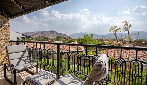 Deluxe Room, Balcony, Mountain View