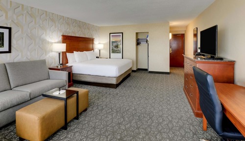 Room, 1 King Bed with Sofa bed (Upper Floor, Sofa Sleeper)
