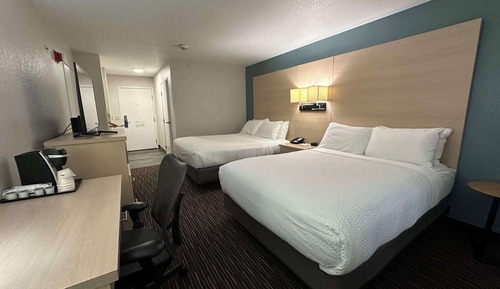 Standard Room, 2 Queen Beds, Non Smoking