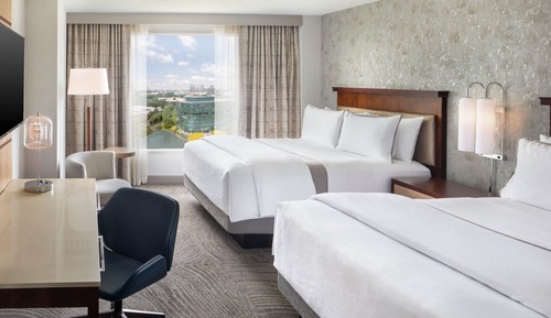 Superior Room, 2 Queen Beds, Non Smoking, Lake View