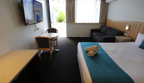 Executive Queen room, Citigate Special