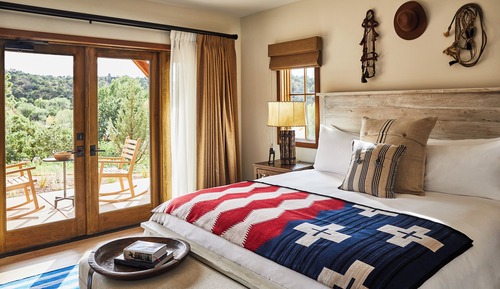 Room, 1 Queen Bed, Mobility Accessible (Bunkhouse)