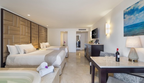 Superior Deluxe Partial Ocean View - Kids & Teens Stay Free