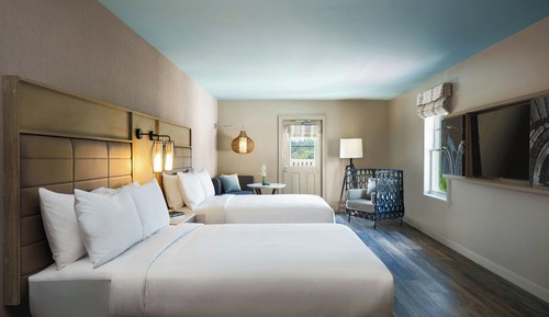 Deluxe Room, 2 Queen Beds, Terrace