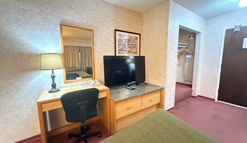 Room, Multiple Beds, Non Smoking