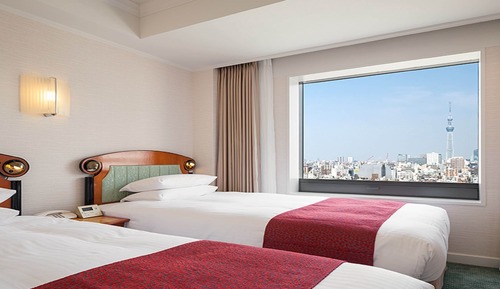 [Non-Smoking] Deluxe Family Twin Room (with 1 Extra bed + 1 Sofa bed)