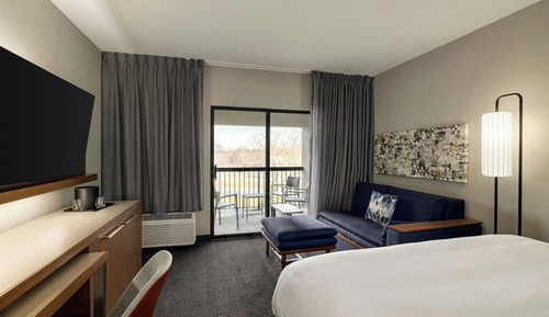 Room, Multiple Beds, Accessible Bathtub