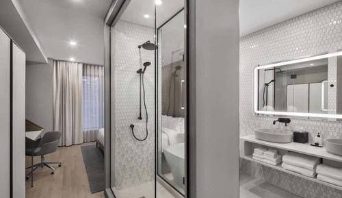 Signature Studio Suite