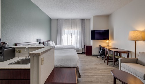 Double Room, Roll-in Shower