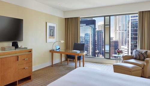 Executive Deluxe King Room (Club Access)