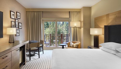 Room, 1 King Bed, Balcony