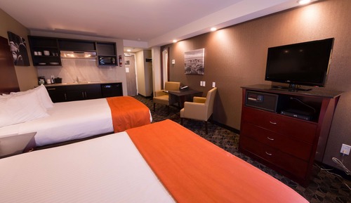 Standard Room, 2 Queen Beds, Non Smoking, Balcony