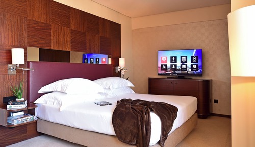 Executive Suite, Tower