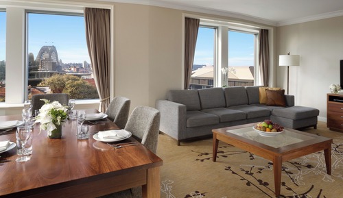 Suite (The Rocks)
