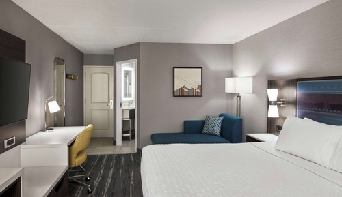 Deluxe Room, 1 King Bed