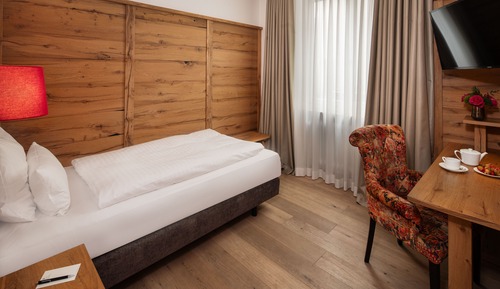 Standard Single Room