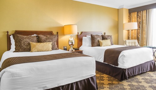 Premier Room, 2 Queen Beds (Signature)