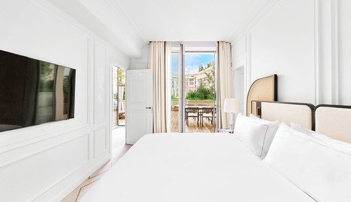 Suite, 1 Bedroom, Terrace, Garden View