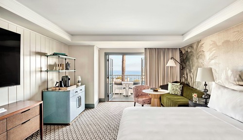 Room, 1 King Bed (Balcony, View)
