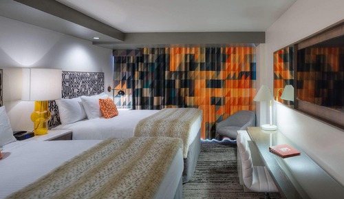 Standard Room, 2 Queen Beds, Non Smoking (Walk-in Shower)